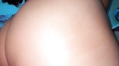 Nykoly's Brazilian Camgirl Interfaces with Best-Young Sex-Toys in Intense Interactive Sex Tape