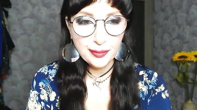 Aziza1 - Dirty talk cam show with big-titted Ukrainian girl and her curvy friend