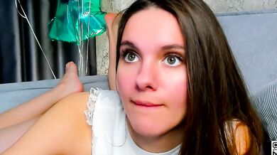 Lorettadunnell's seductive curves get a fiery satisfaction in this steamy video