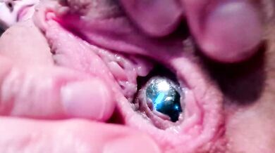 Courtney Luv's stunning dÃ©colletage and cleavage will make you cum with joy