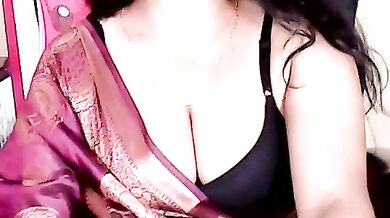 Watch as young Indian cam girl, ANAYA_RAJPUT05, gets her tight ass drilled in upskirt roleplay