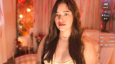 Watch Meghan Gomez's steamy webcam session - Real orgasm and chest-shaking action!