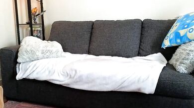 Danamalsushi is a stunning beauty that exudes enchantment and smoldering anticipation in this steamy video