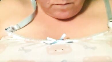 Watch ParisNova's curvy Canadian milf ass get fingered and vibrated in a steamy solo session