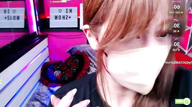 Lion_______ records herself in HD upskirt video, featuring young Asian tomboy in heels