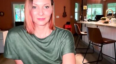 Kaileeshy is a stunning temptress in a hot pov video - naked, sensual and seductive!