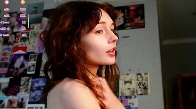 Mxxnsxsul gets her juicy booty leaked in this steamy video of a stunning charmer getting her body ravished
