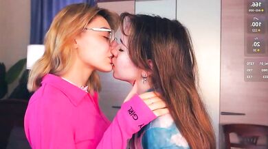 TateDevon's steamy cosplay will make you want to twerk and shave in the middle of the room