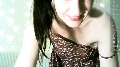 MarieODahliaS strips down & pleasures herself in HD striptease