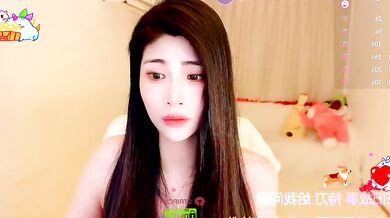 Vaidurya-Yolo's steamy striptease with her petite frame and oiled-up ass will make you drool