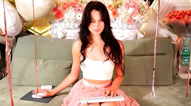 Taanni_bc's live stream will make you drool with delight - Porn Live Chat