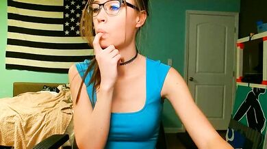 Anabelleleigh seduces her way into a steamy, wet, and wild sexcapade