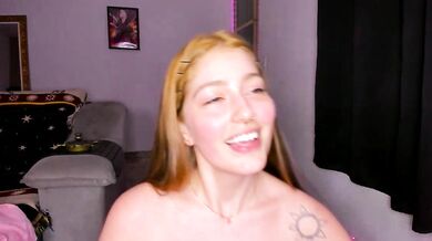 Nude Leaks: dexandlily's hot backside - Sparkling siren inked up and streaming records