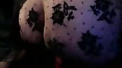 Watch RoundGirl11 go wild with her feet in a public milf milf milf milf milf session