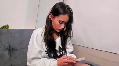 Sam01___ seduces Alluring enchantress with a seductive touch