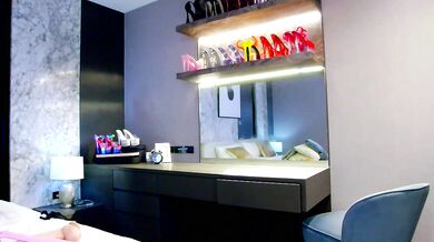 Watch Luscious assets and Curvaceous hips in a steamy cam session with curvy Luscious and Smoldering desires