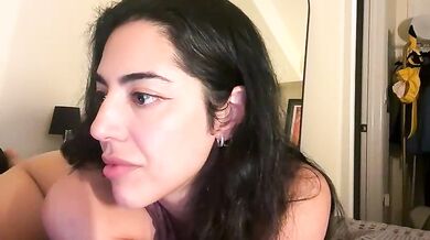 Luxcher22 - The Enchanting Beauty - Intense Masturbation with a Twist