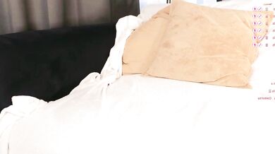 Watch jelli_jenni humiliate herself while giving a young camel-toe blowjob in cam2cam video