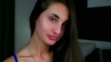 Watch PiquingOgalala strip down to nothing in a hot oil-show striptease!