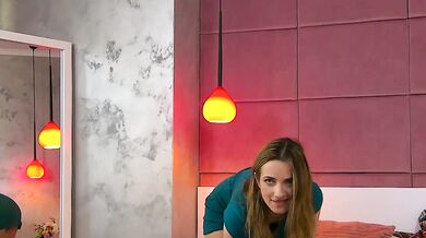 HaylieDewson gets her big tits fucked while cooking in her cheap private kitchen