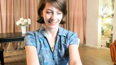 Edlafollin - Mesmerizing Mesmerizing Orgasms with her perfect curves on webcam