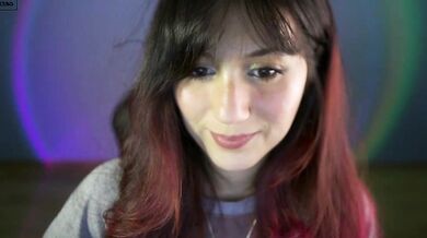 Watch Greeny_mat's hot solo play in this steamy home video