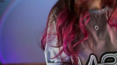 Watch Greeny_mat's hot solo play in this steamy home video