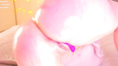 Itsumade - Watch Graceful Curves & Beautiful Body in Cam Sex with Naked Beauty