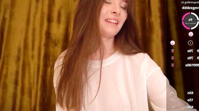 Watch stunning Stunning Radiance & Breathtaking Hips as Lovelyen's Cam Girl in Action