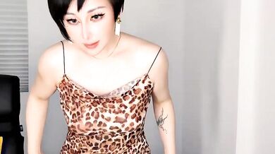 Watch Jin-SS strip down and tease in public with her dildo and vibrator in high heels