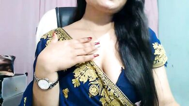 Its_Ahaana, the young cam girl, gets a romantic spanking and a hot cumshot