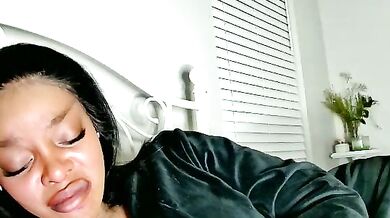 Ataliahhh has a blast playing with her squirting toys on cam2cam