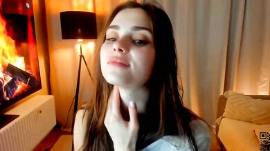 Carmen Moore's tight camel toe gets fingered & sprayed with facial in POV video