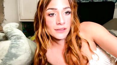 Watch seductive assets finger their cleavage in Alluring proportions - Ayeeitscrista's Seductive Assets