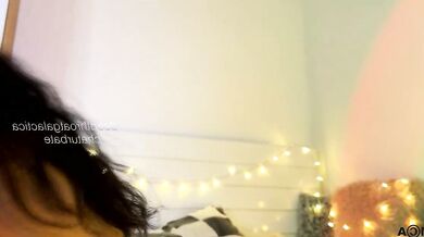 Watch Elegant waistline and Radiant Enchantress deepthroat a big one in this steamy video!