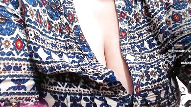 Mommy Helpsmee's Best Friend: A Wild Fisting Session with Naughty Latina Babes