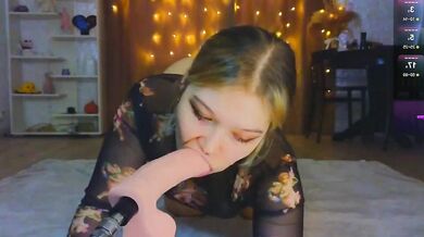 Mayaster records herself getting naughty with an Interactive toy stream
