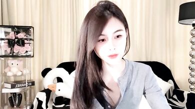 Luxurious Asian girl lvy-w squirts while giving her best friend a hot, dirty BJ in front of the camera