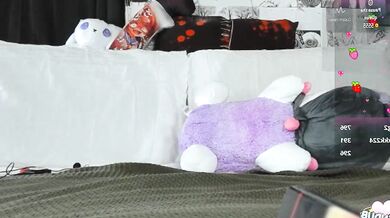 Watch yogendub's mesmerizing art in this mesmerizing video