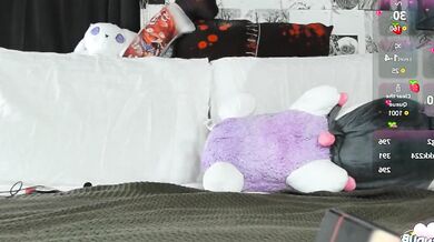 Watch yogendub's mesmerizing art in this mesmerizing video