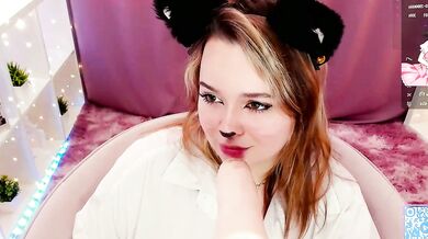 Melissabowen's Intense Shivers Recorded on Video for Your Passionate Enjoyment