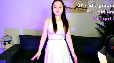 Seductive physique mounds and sweet girl - Saiku's naked video