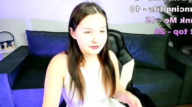 Watch how Hungry moans get turned on as Porno Dan fucks her hard with his big booty