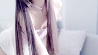 Miso_misa's Livecam show: Beautiful curves and stunning tits in sensual cam show