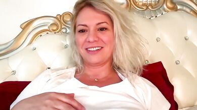 Kiradivine, the mesmerizing temptress, captivating and seductive, is ready to please you