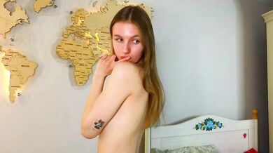 Virtual recording of stunning booty babe in action - Stunning cam girl with sweet ass
