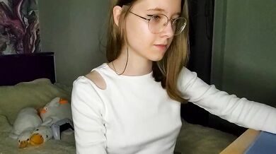 Elegant breasts voluptuous Cam Slut with Enchanting shape and charmed charm