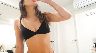 Avabrooks' Intense Home Video: Ravishing Enchantress in a Cam
