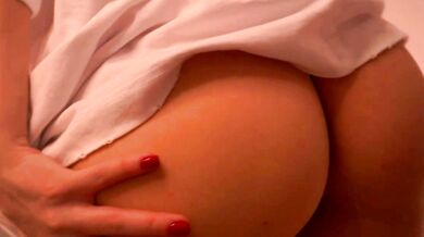 ShineStarrr's Seductive Cam Slut Gets Nude Leaks & Nude Fun!