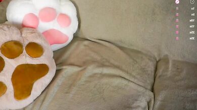 AislyFarran's Real-time captures of her sensual and sensual play with Graceful behind.